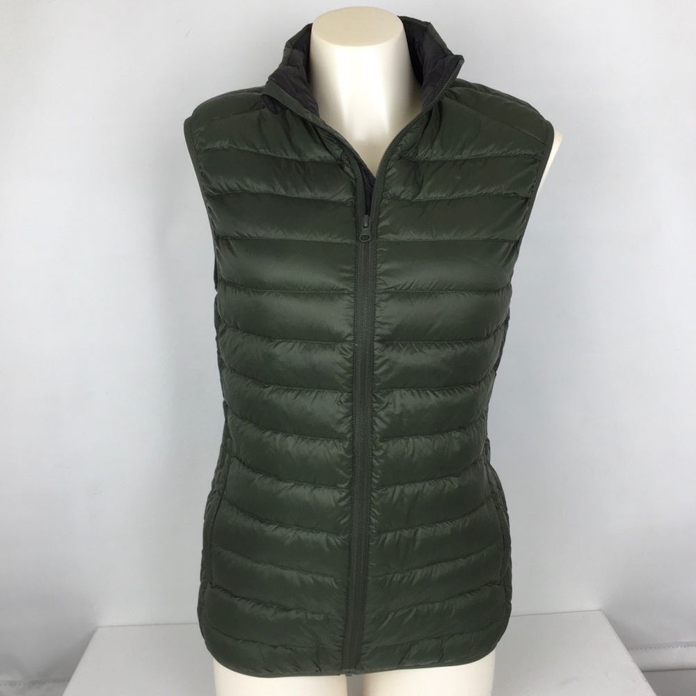 SKYR Down Filled Puffer Vest Hunter Green Lightweight Women’s Size S Ski/Winter